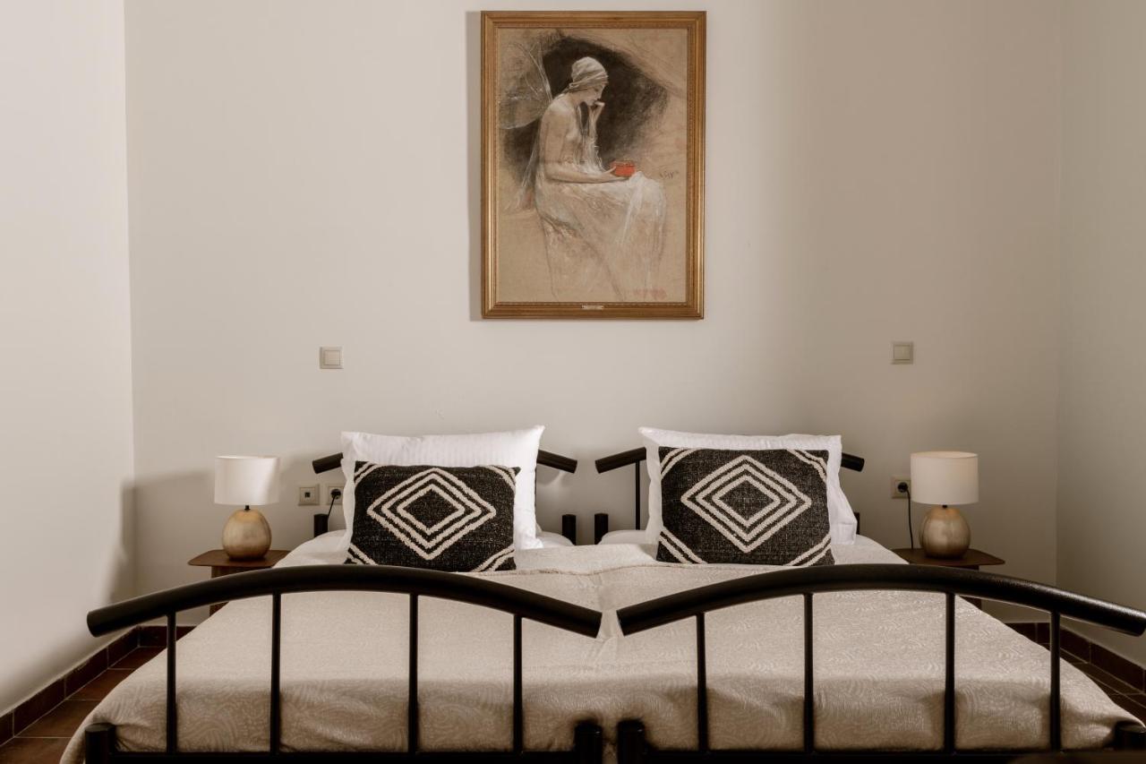 Amalthia Villa Mouzakion  Екстер'єр фото